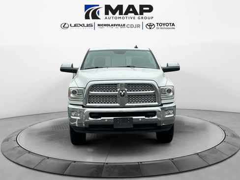 Used 2018 RAM 2500 Laramie image 9