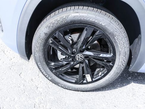 New 2026 Volkswagen Atlas Cross Sport SEL R-Line AWD/4WD image 19