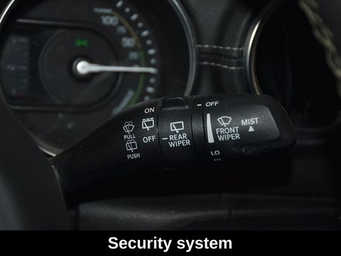 Used 2023 Jeep Wrangler Unlimited Sahara w/ Cold Weather Group AWD/4WD image 15
