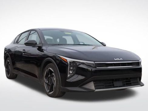 Certified 2025 Kia K4 EX image 1