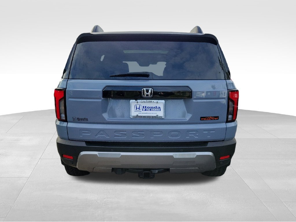 Certified 2026 Honda Passport TrailSport image 9