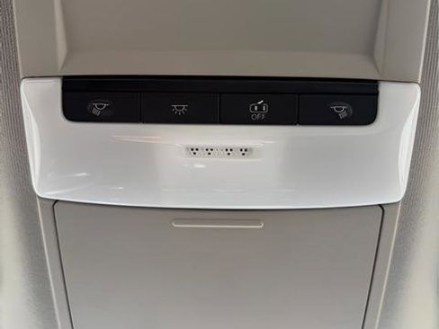 Certified 2025 Nissan Sentra S image 34