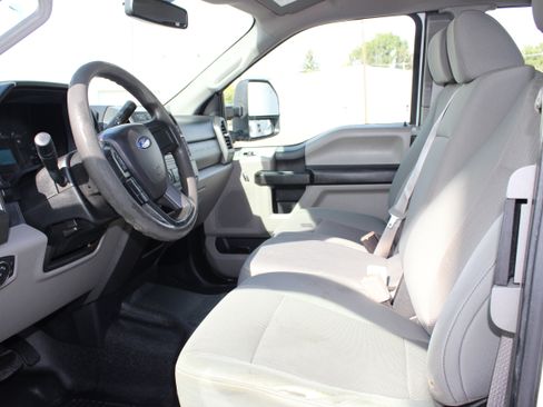 Used 2019 Ford F350 XL w/ Power Equipment Group image 20