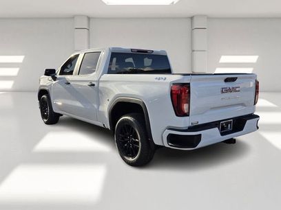 New 2026 GMC Sierra 1500 Pro w/ Graphite Edition