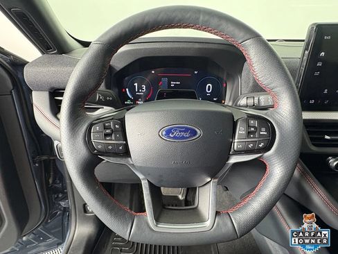 Certified 2025 Ford Explorer ST-Line AWD/4WD image 2