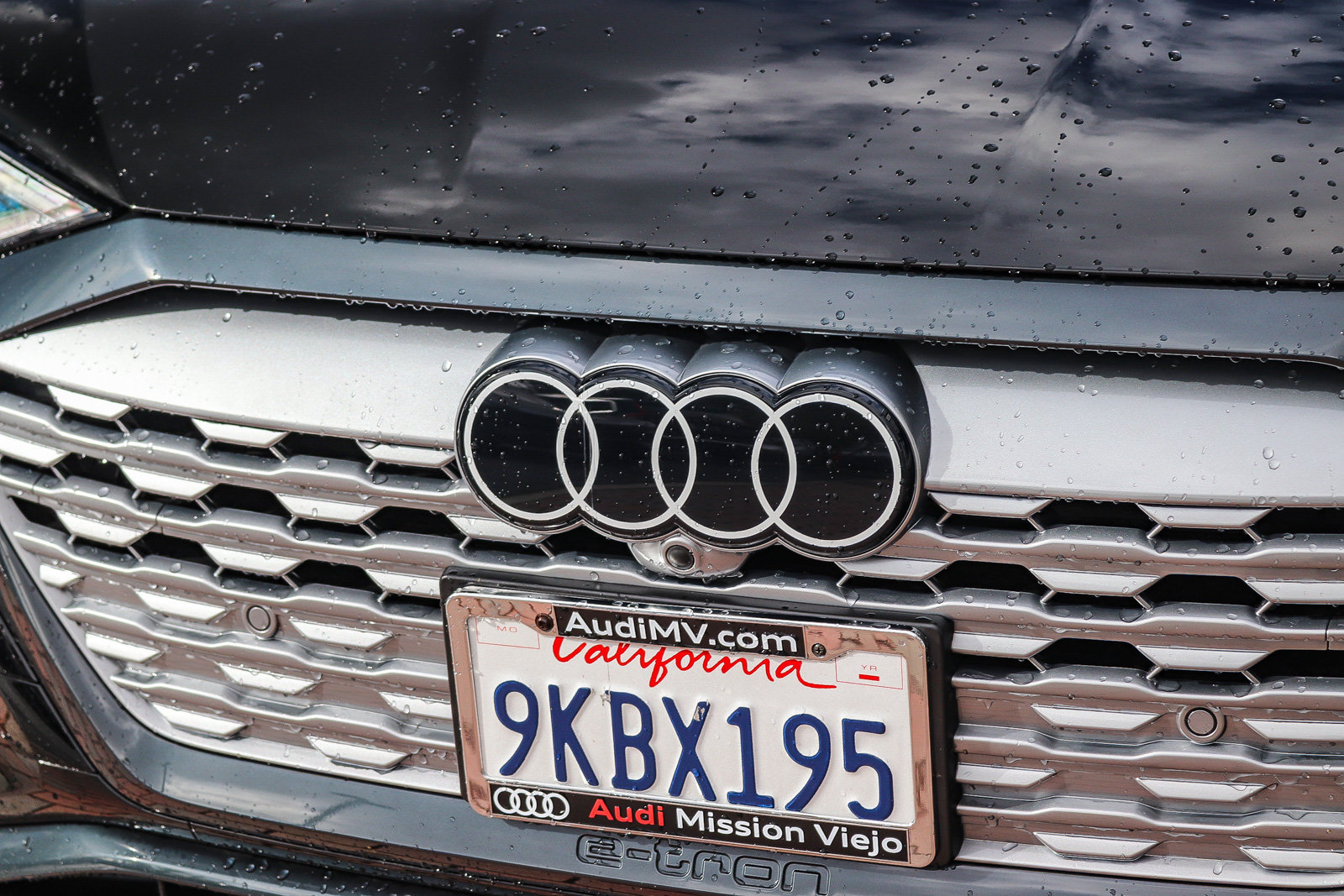Used 2024 Audi Q8 e-tron Premium Plus AWD/4WD image 13