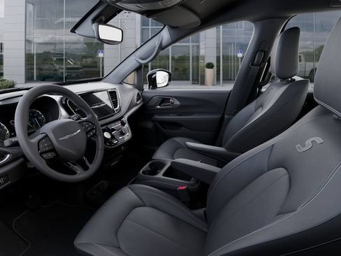 New 2026 Chrysler Pacifica Select FWD image 22
