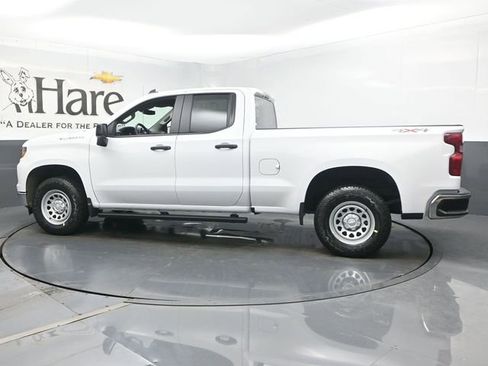 New 2026 Chevrolet Silverado 1500 W/T image 30