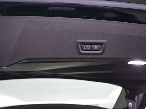 Used 2024 BMW XM image 44