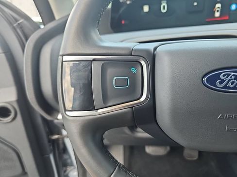 Used 2025 Ford Expedition Max Active AWD/4WD image 20