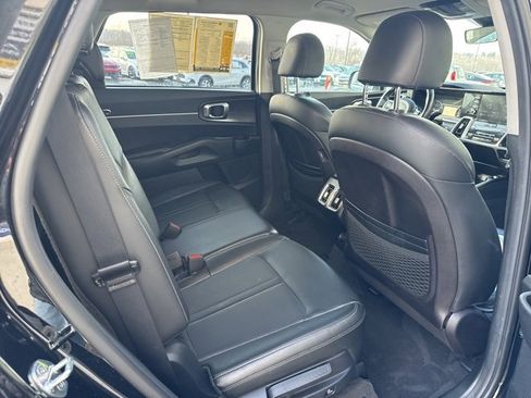 Certified 2021 Kia Sorento S image 27