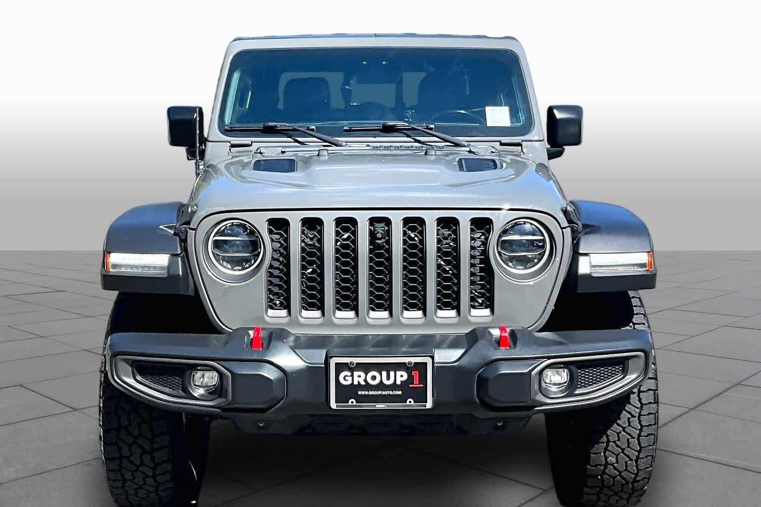 Used 2021 Jeep Gladiator Rubicon AWD/4WD image 4