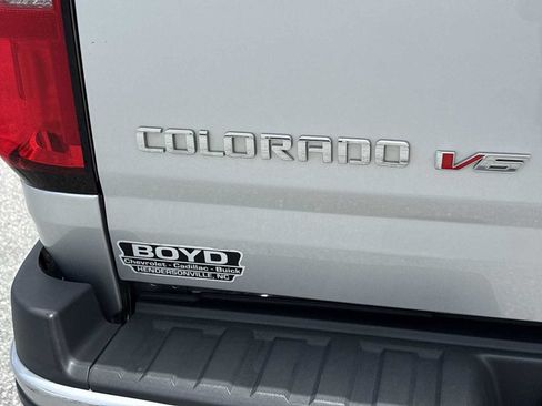 Used 2020 Chevrolet Colorado W/T w/ Custom Special Edition AWD/4WD image 27