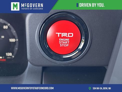 Used 2025 Toyota Tacoma TRD Off-Road AWD/4WD image 25