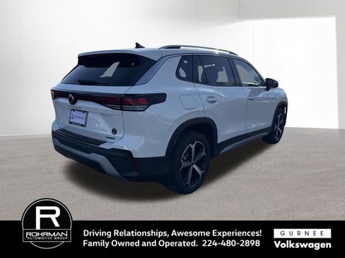 New 2026 Volkswagen Tiguan SE image 10