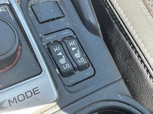 Used 2022 Subaru Forester Premium AWD/4WD image 19