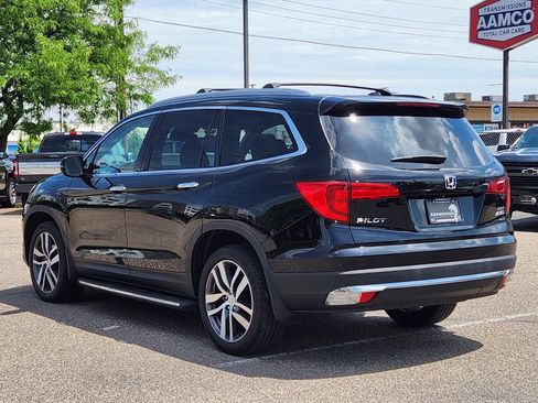 Used 2017 Honda Pilot Elite image 7