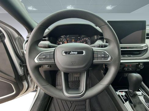 Used 2024 Jeep Compass Sport AWD/4WD image 20