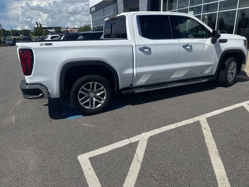 Used 2021 GMC Sierra 1500 SLT AWD/4WD image 14