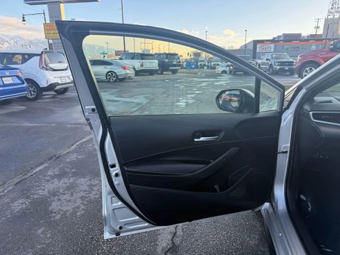 Used 2020 Toyota Corolla SE image 17