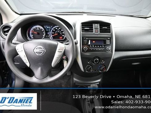 Used 2015 Nissan Versa SV FWD image 26