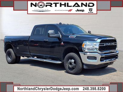 Certified 2024 RAM 3500 Tradesman w/ Chrome Appearance Group