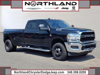 Certified 2024 RAM 3500 Tradesman w/ Chrome Appearance Group AWD/4WD video 1