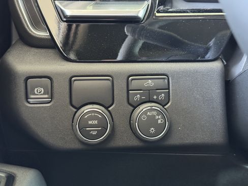 New 2026 Chevrolet Silverado 1500 LT image 24