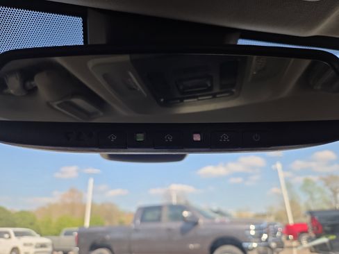 Used 2023 Toyota Camry SE w/ Convenience Package image 22