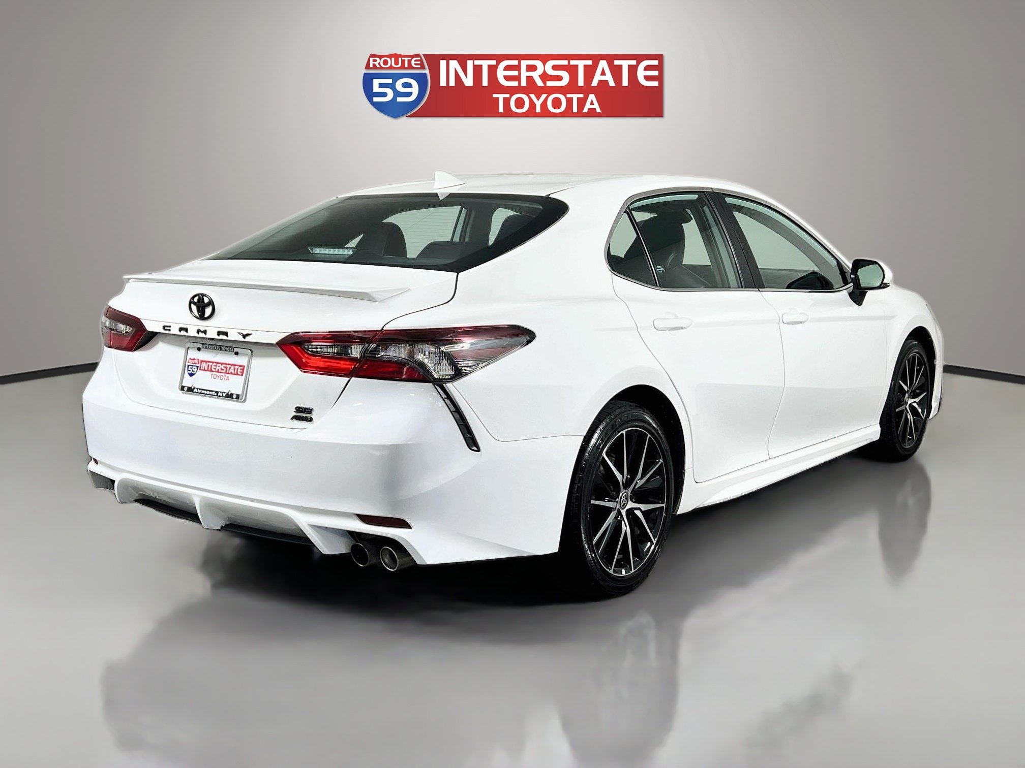 Certified 2024 Toyota Camry SE AWD/4WD image 7