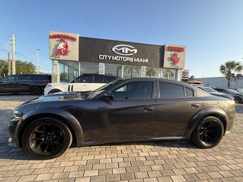 Used 2022 Dodge Charger Scat Pack RWD image 4