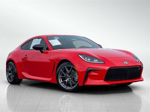 Used 2023 Toyota GR86 Premium image 1