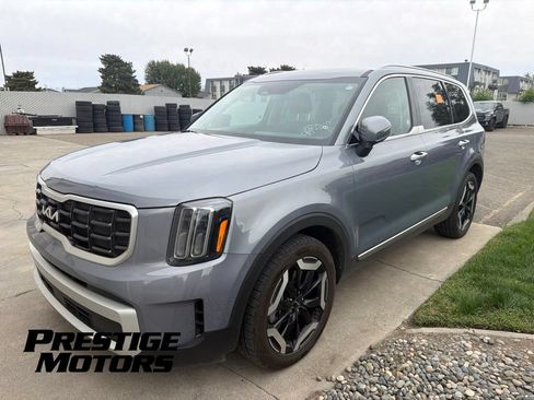 Used 2025 Kia Telluride S AWD/4WD image 1