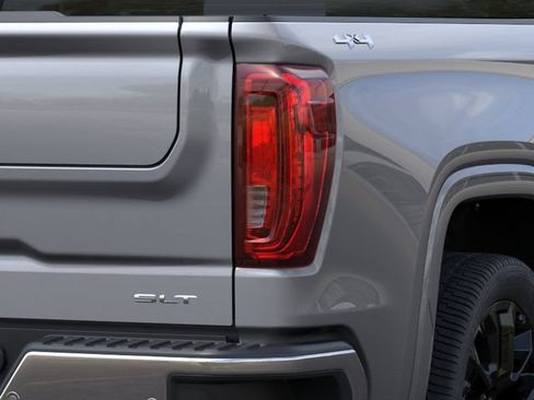 New 2026 GMC Sierra 1500 SLT w/ SLT Premium Plus Package AWD/4WD image 11