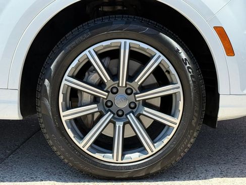 Used 2018 Audi Q7 3.0T Premium Plus w/ Premium Plus Package AWD/4WD image 25
