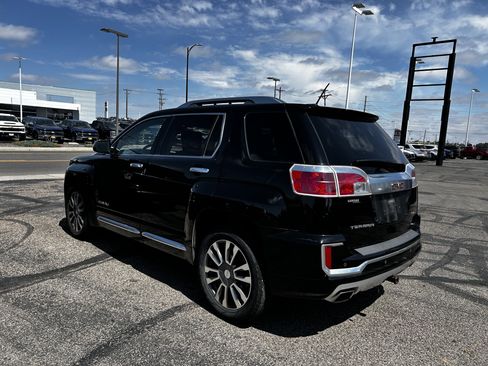 Used 2017 GMC Terrain Denali AWD/4WD image 3