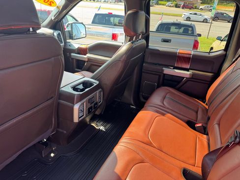 Used 2019 Ford F150 King Ranch w/ Equipment Group 601A Luxury AWD/4WD image 15