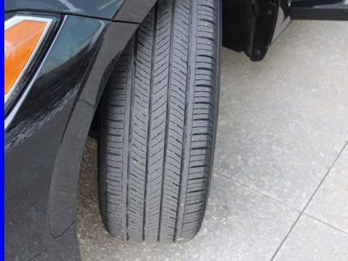 Used 2024 Volkswagen Jetta Sport image 11