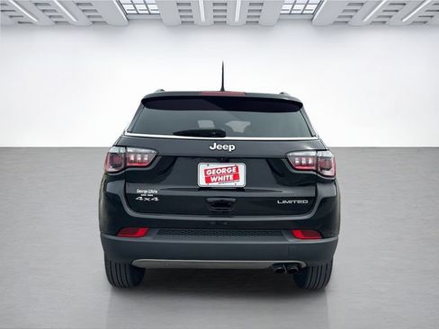 Used 2022 Jeep Compass Limited AWD/4WD image 5