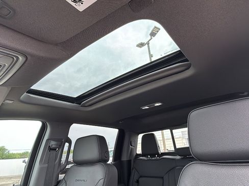 New 2026 GMC Sierra 1500 Denali AWD/4WD image 12