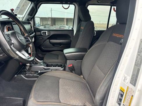 Used 2022 Jeep Gladiator Mojave w/ Cold Weather Group AWD/4WD image 9