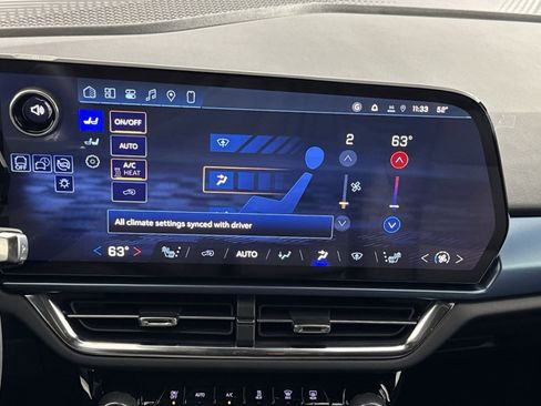 New 2026 Chevrolet Equinox EV LT image 21