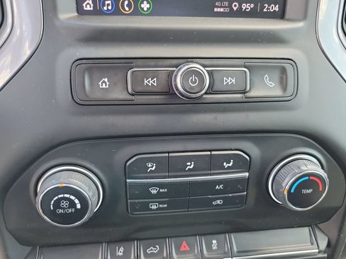 Used 2024 Chevrolet Silverado 3500 W/T AWD/4WD image 43