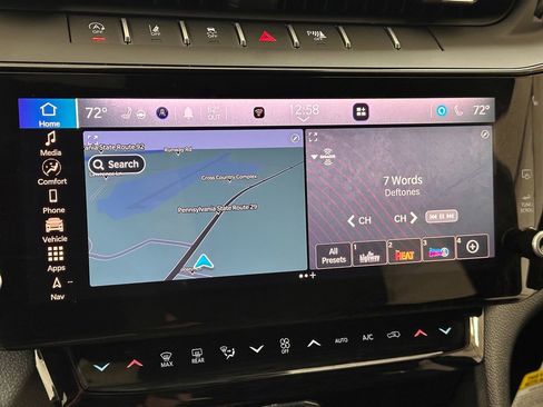 New 2026 Jeep Grand Cherokee Altitude AWD/4WD image 33