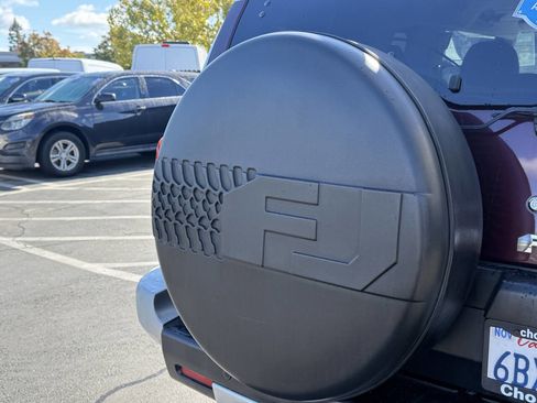 Used 2007 Toyota FJ Cruiser 4WD image 22