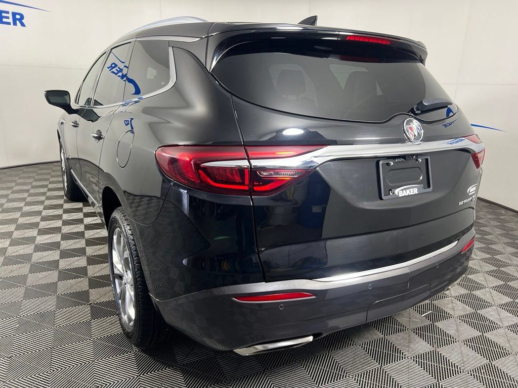 Used 2019 Buick Enclave Avenir w/ Avenir Technology Package AWD/4WD image 3
