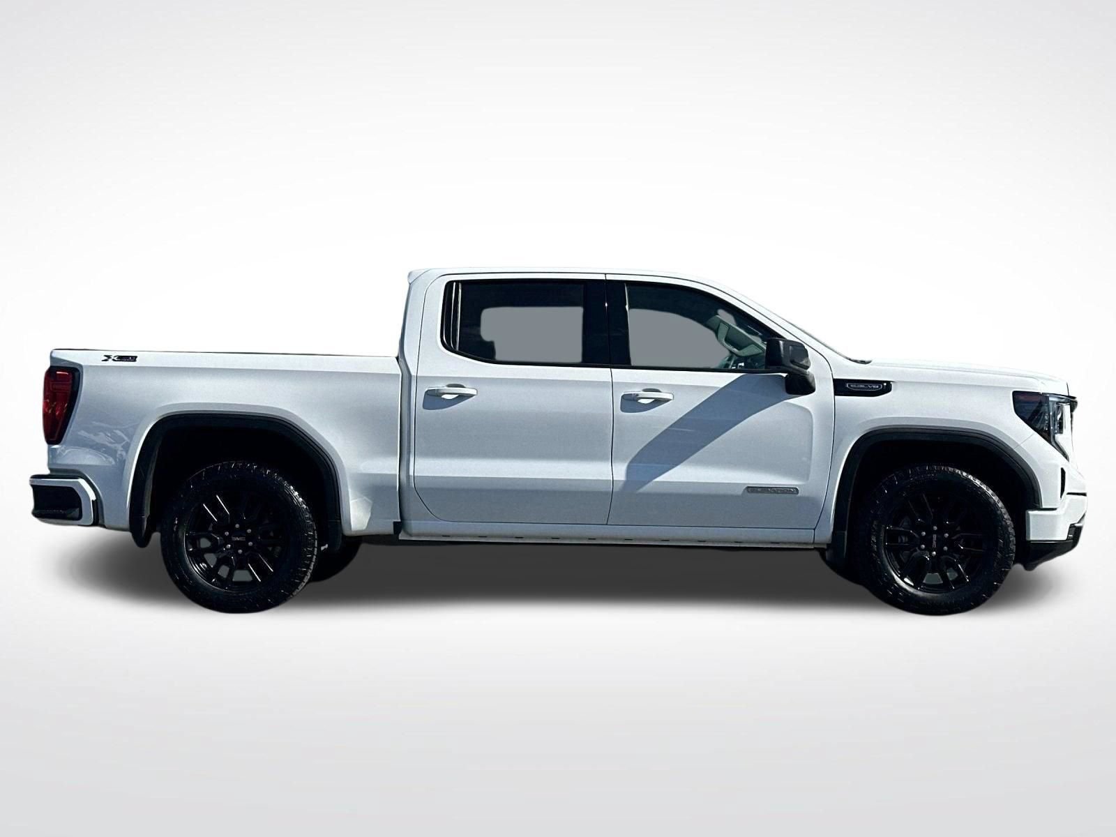 Used 2025 GMC Sierra 1500 Elevation AWD/4WD image 2