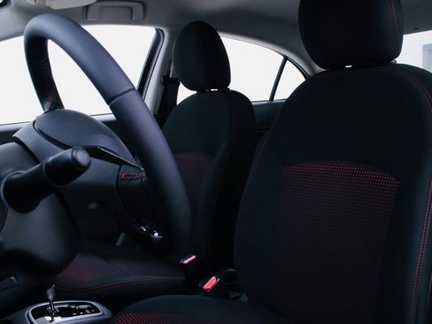 Used 2024 Mitsubishi Mirage G4 Black Edition image 4