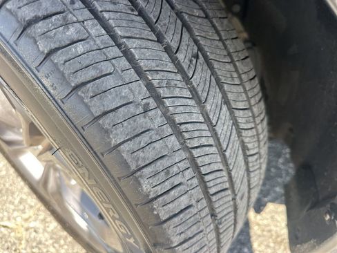 Used 2024 Honda Accord EX image 31