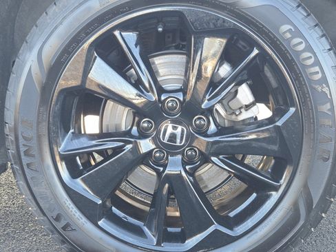 Certified 2023 Honda Odyssey Sport image 11